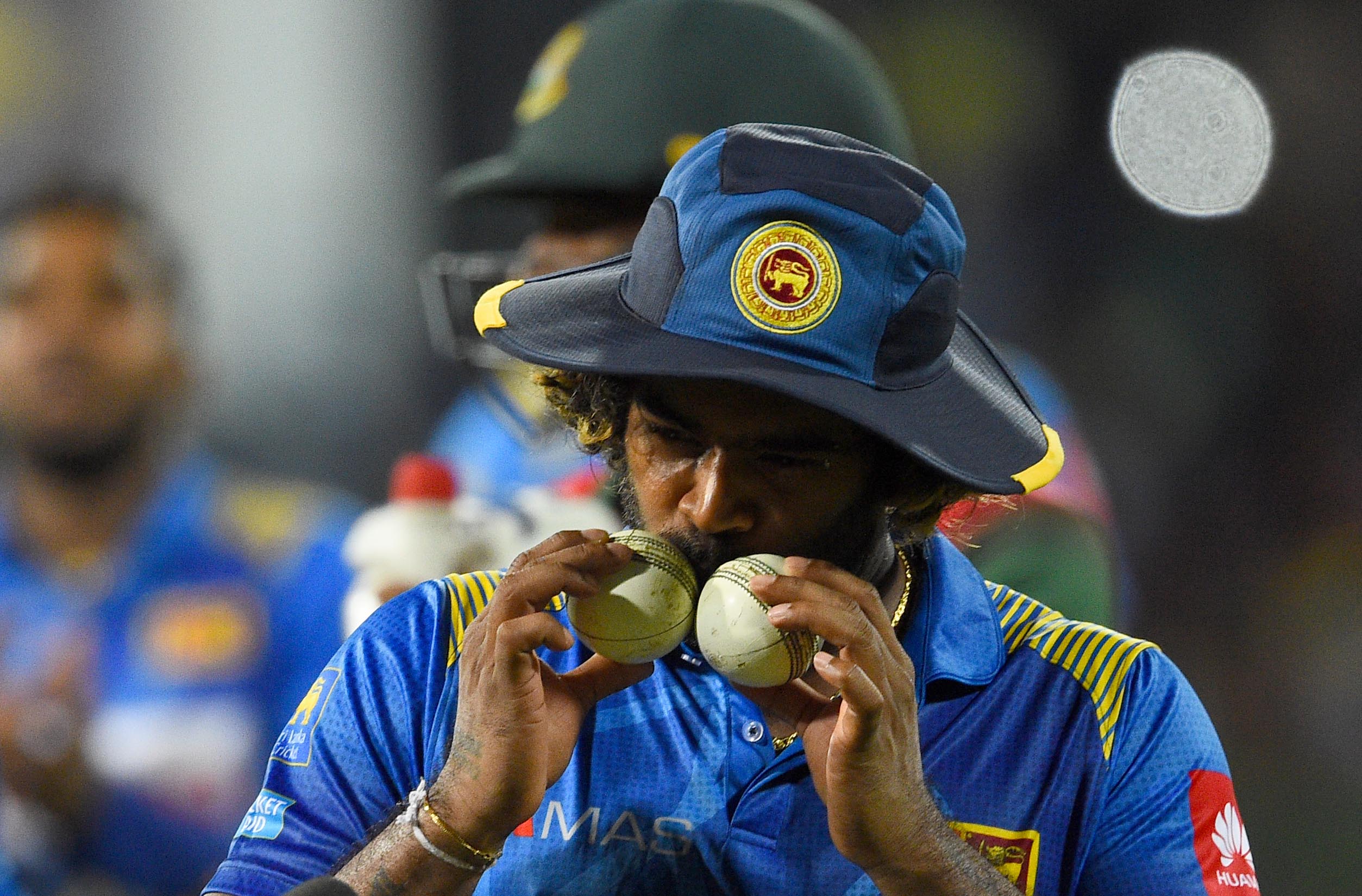 Malinga (3/38) brings down curtain in electrifying farewell
