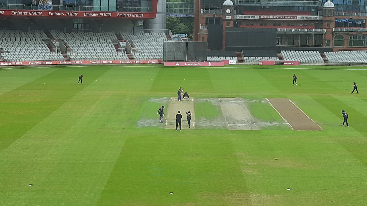 Kusal Janith 95 in hammer and tong warm up – Danushka Gunathilaka 98 for Mendis’ XI