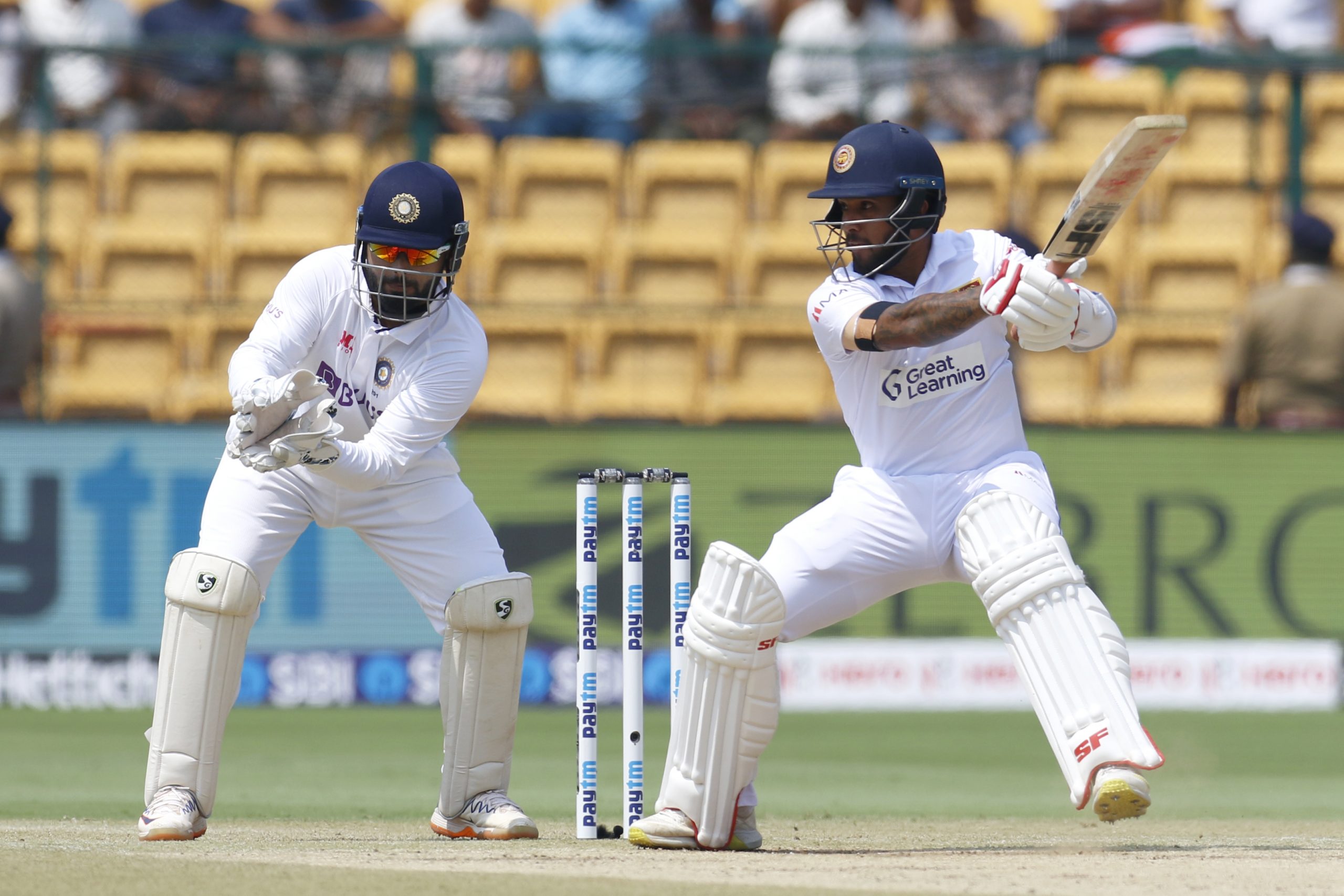 Dimuth Karunaratne valiant 107, Mendis 54 as rest fall in 238-run defeat