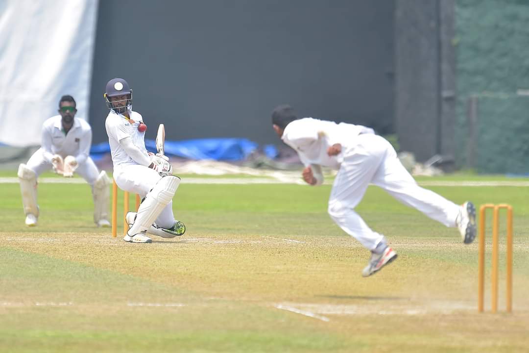 Kamindu Mendis 94 falls short of ton for fourth time – Kandy 446; Dambulla 77/3