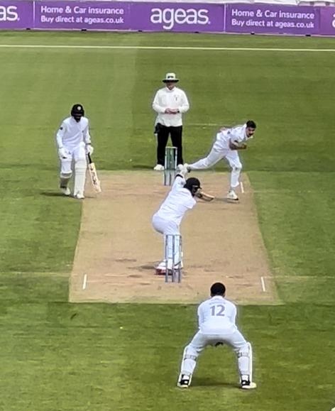 SL Emerging Squad 281, Hampshire 0/1