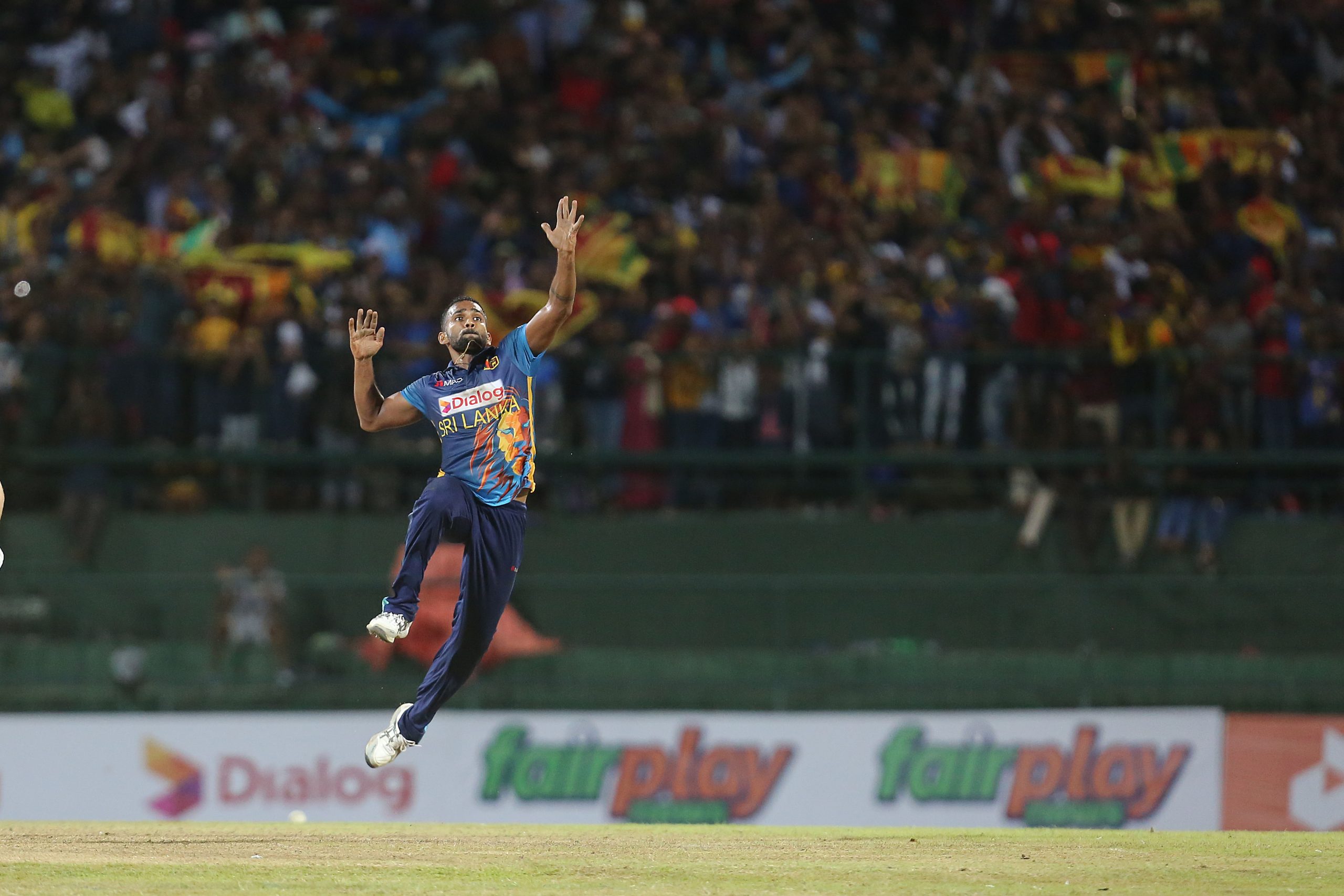 Double international ex-shuttle champ Chamika Karunaratne delivers knockout punch as Aussies crash by 26 runs