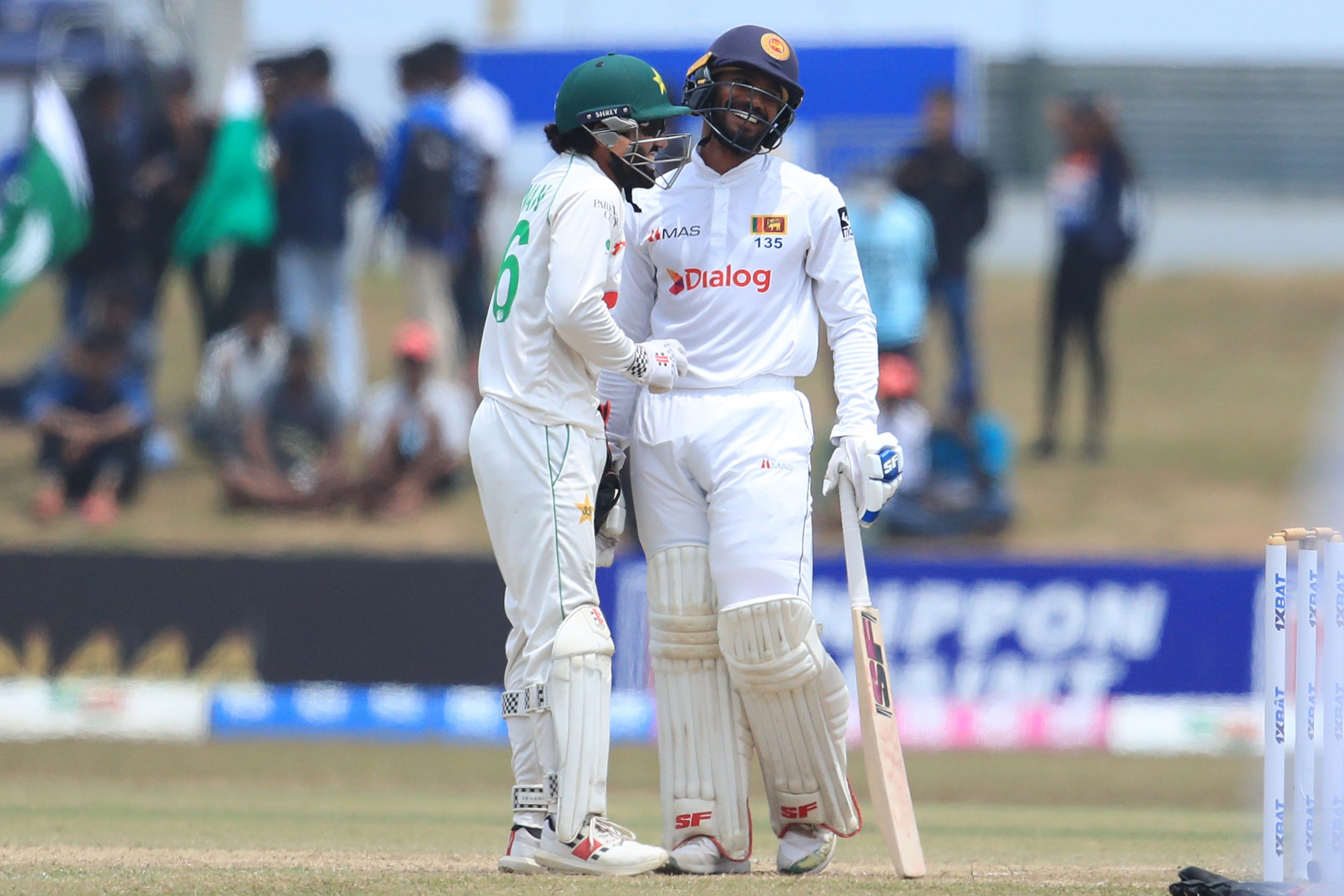 Pakistan 89/1 chasing 508 – Dhananjaya super 109