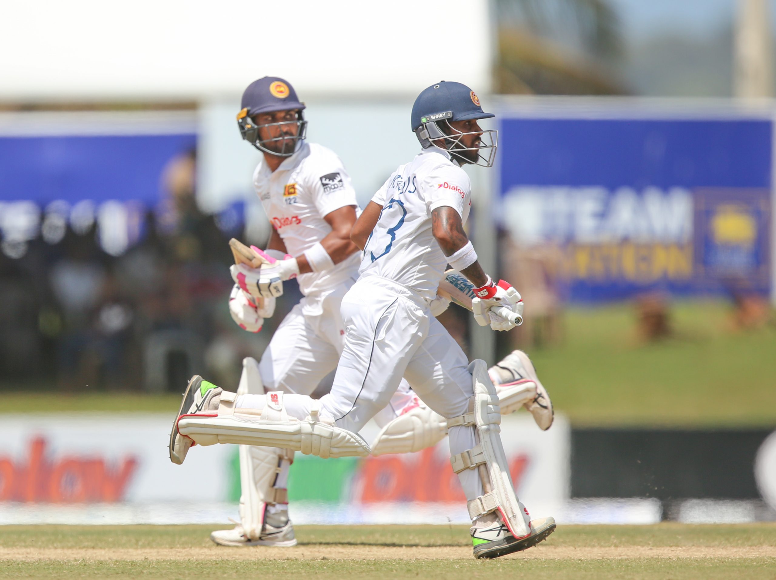 Kusal Mendis 93, Dimuth Karunaratne 86 as   Sri Lanka grind Bangladesh to box seat 314/4