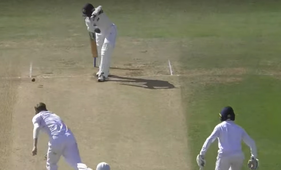එංගලන්ත යෞවනයෝ ඉනිමක පරාජයෙන් බේරෙති – වැඩි ගෞරව ශ්‍රී ලංකාවට