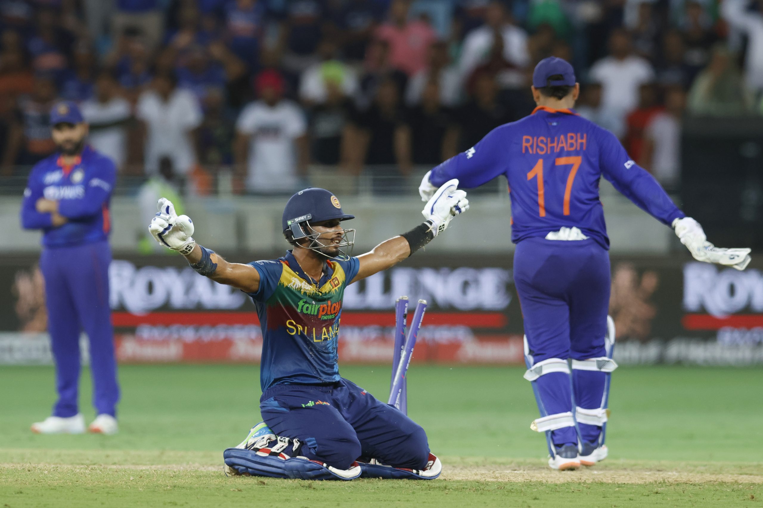 Sri Lanka all but through to final – trounce India by 6 wkts – Dasun Shanaka Player of the Match