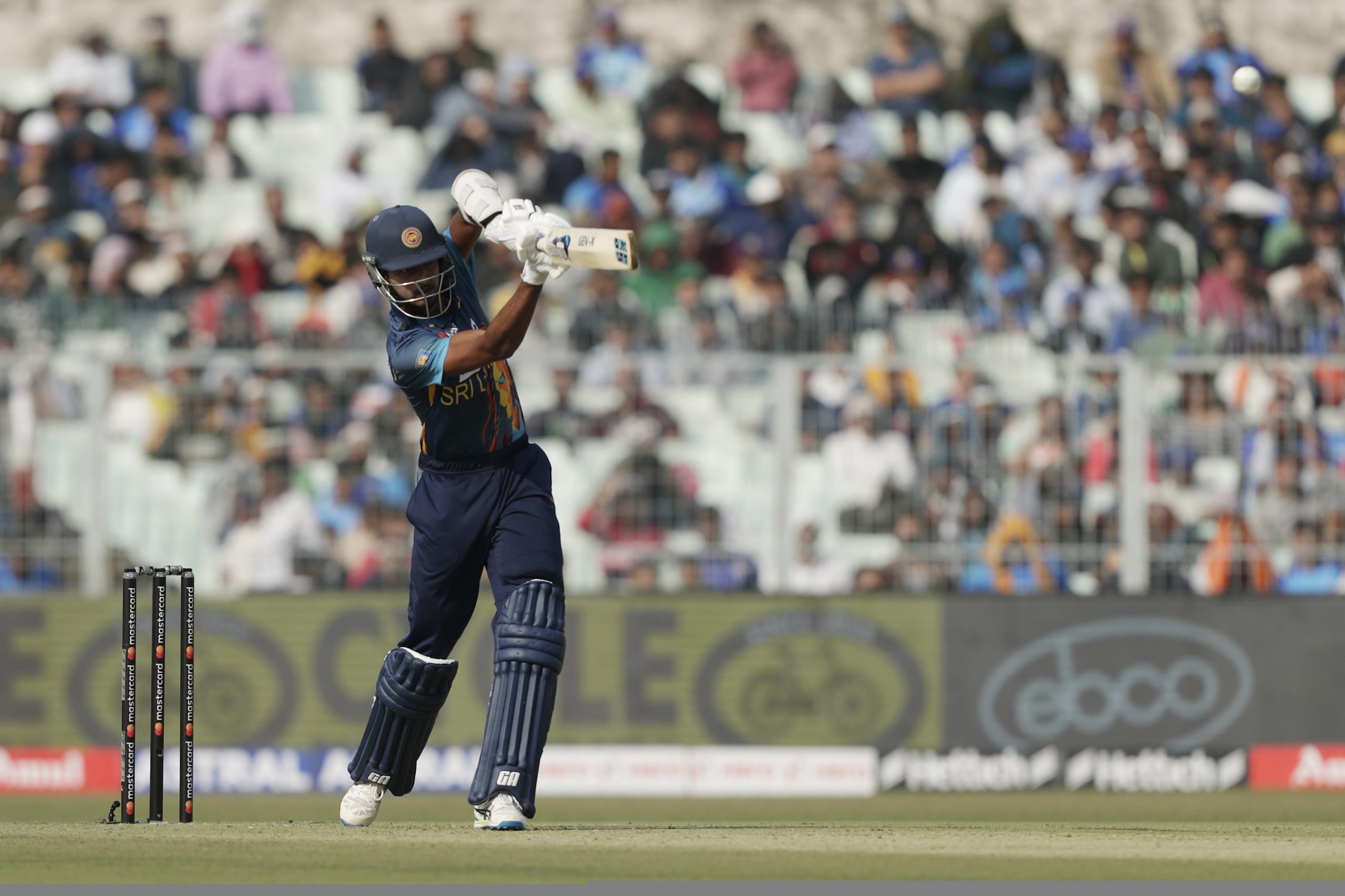 Sri Lanka’s bowlers hash it up as India recover from 86/4 to win by 4 wkts. chasing 216