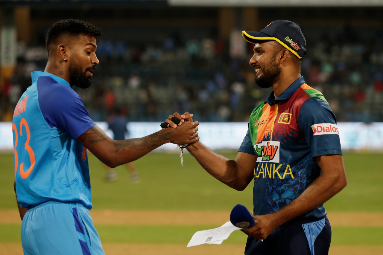 Sri Lanka-India in decisive final face off