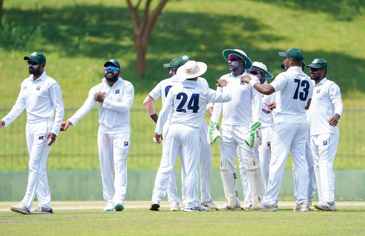 Roshen Silva struck a composed unbeaten 47 to rescue Colombo