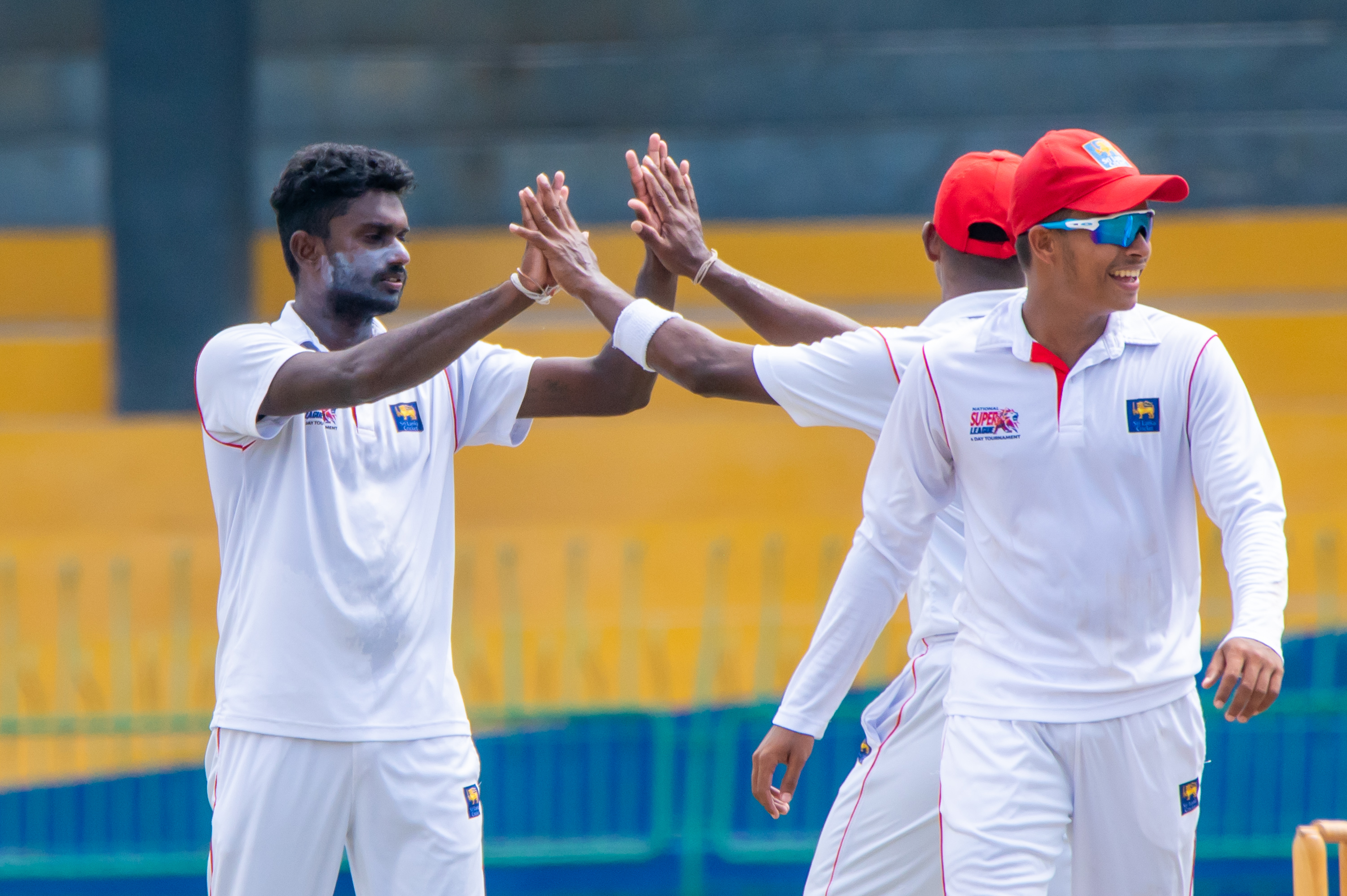 ගෝල් ලකුණු 576 ක් ඉදිරියෙන්