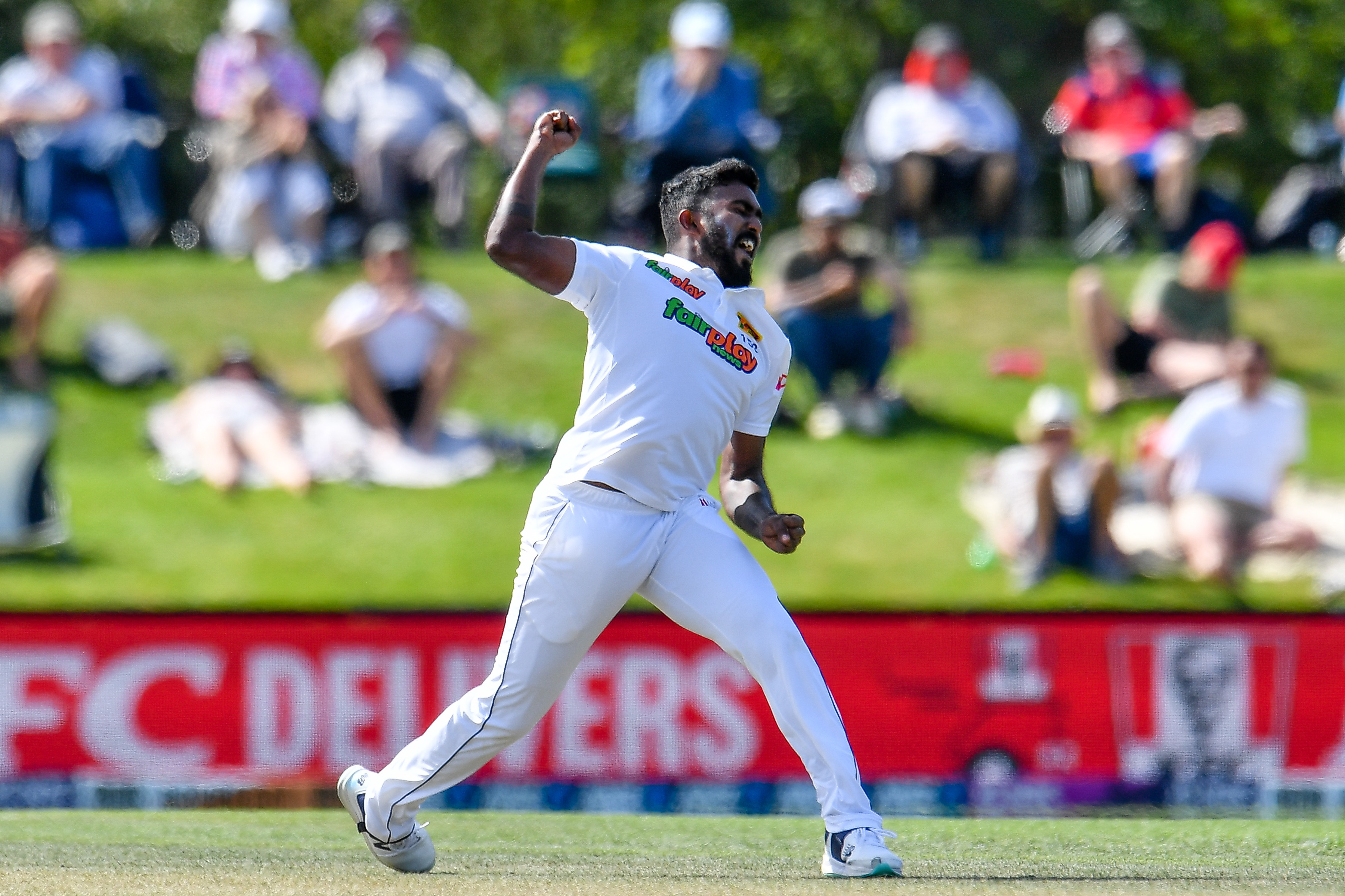 Blair Tickner grabs 3 as New Zealand wrest initiative