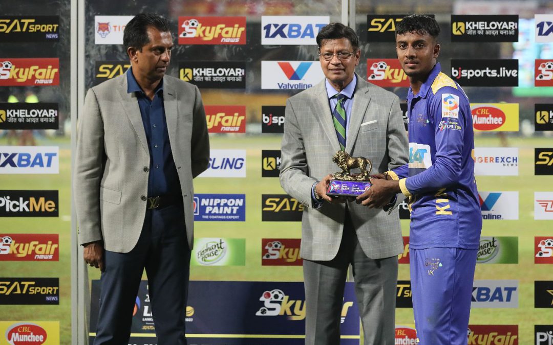 Dickwella cameo cannot stop Jaffna Kings