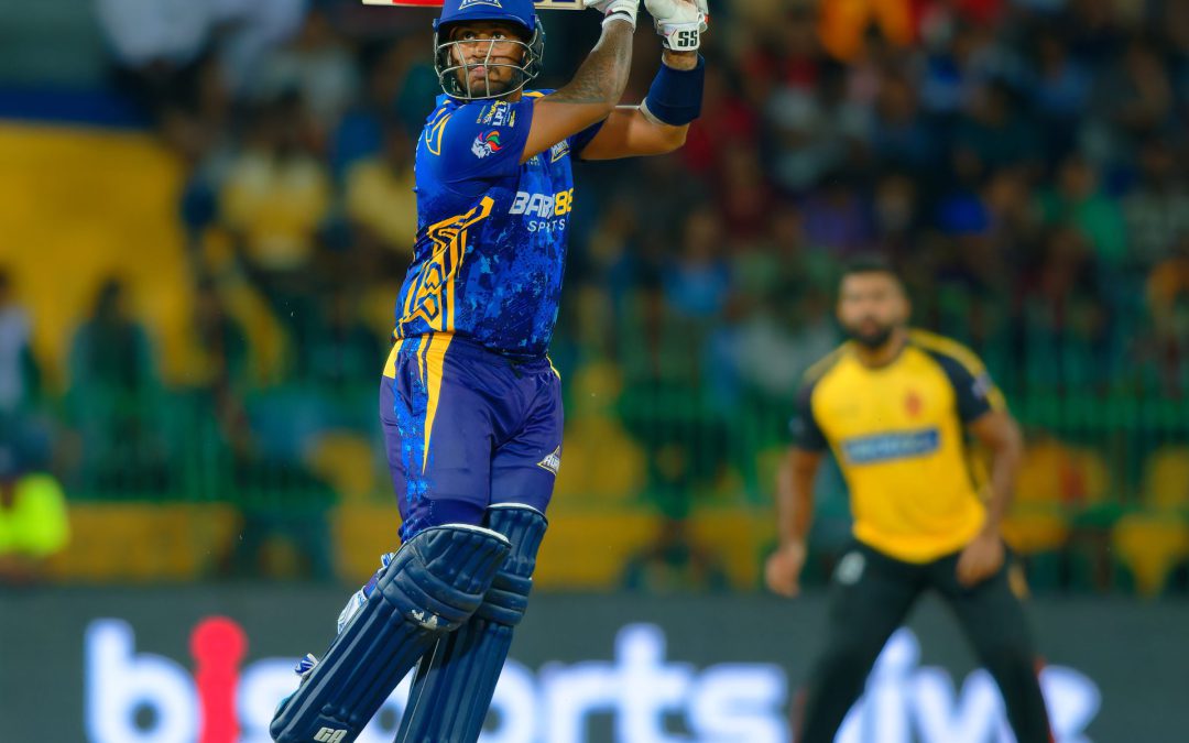 Avishka Fernando a composed unbeaten 70 as Dambulla Aura crush Galle Titans by 7 wkts