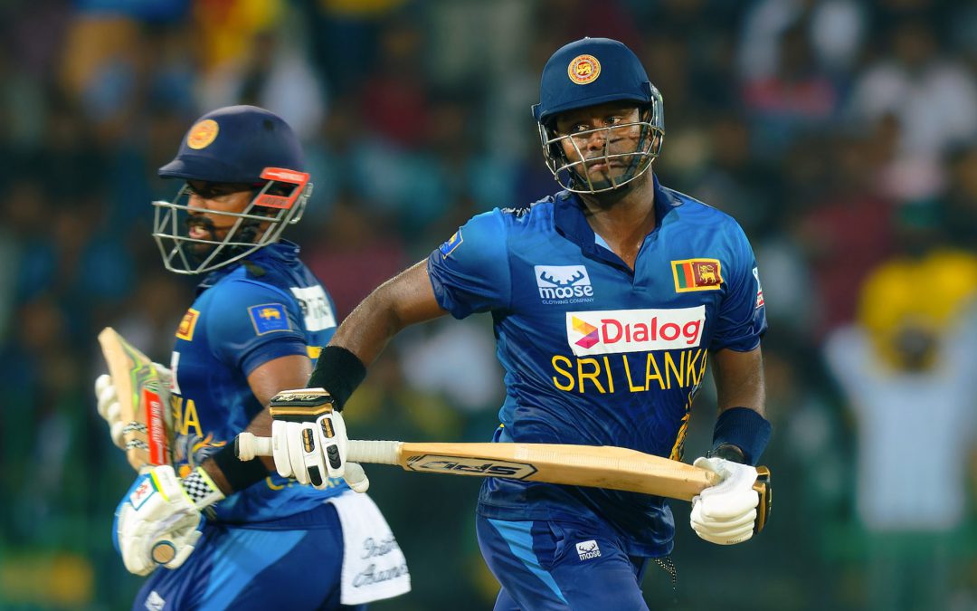 සිම්බාබ්වේ අවසාන පන්දු ඕවරයේදී ජයගනී