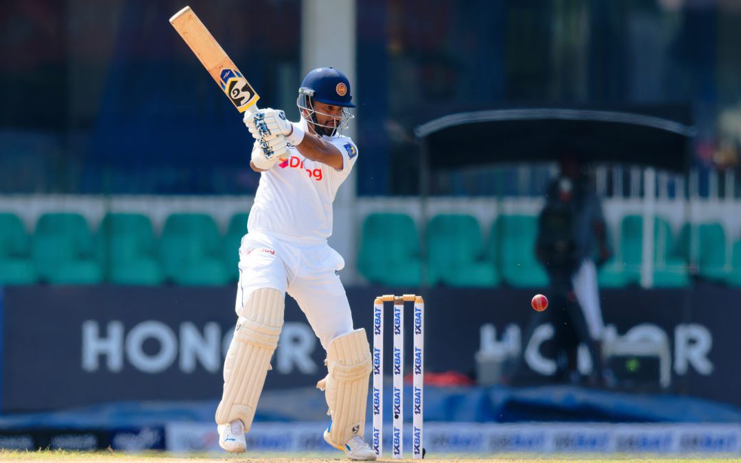 අප සිටින්නේ වැඩි වාසි තිබෙන තත්වයකයි – දිමුත් කරුණාරත්න පවසයි