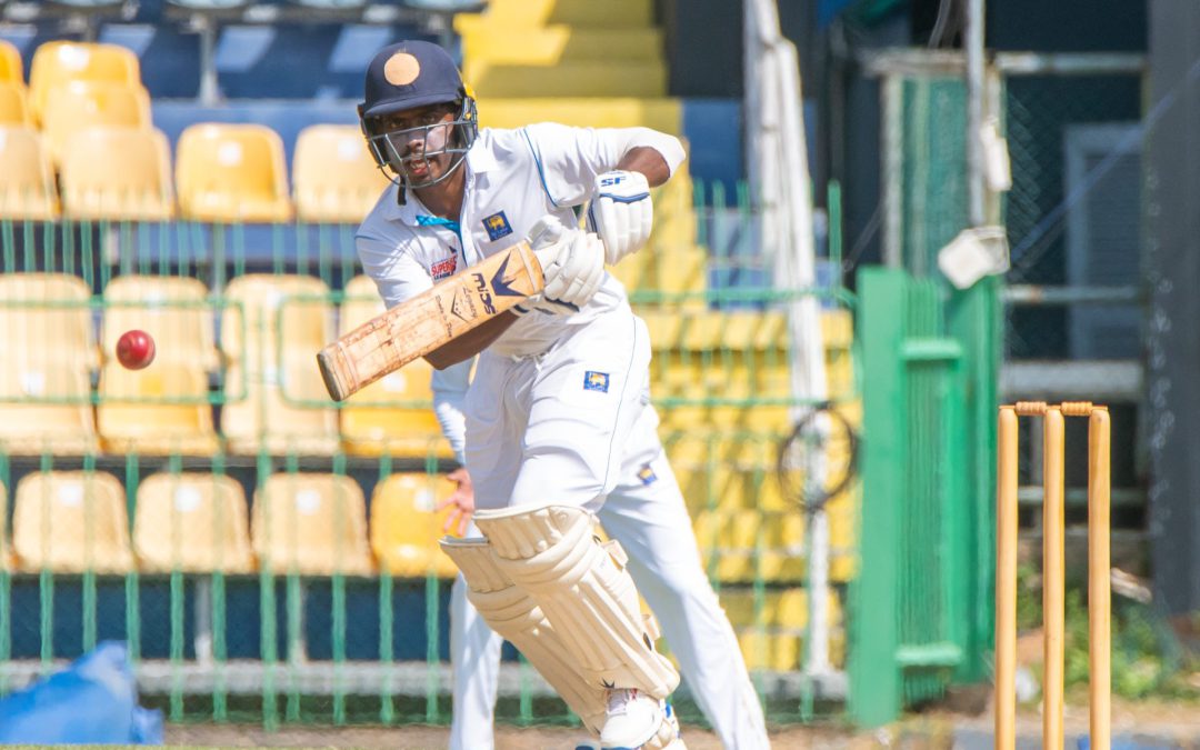 නැෂනල් සුපර් ලීග් තෙවැනි සතියේ තරගවලදී ශතක 4ක් හා අර්ධ ශතක 11ක්