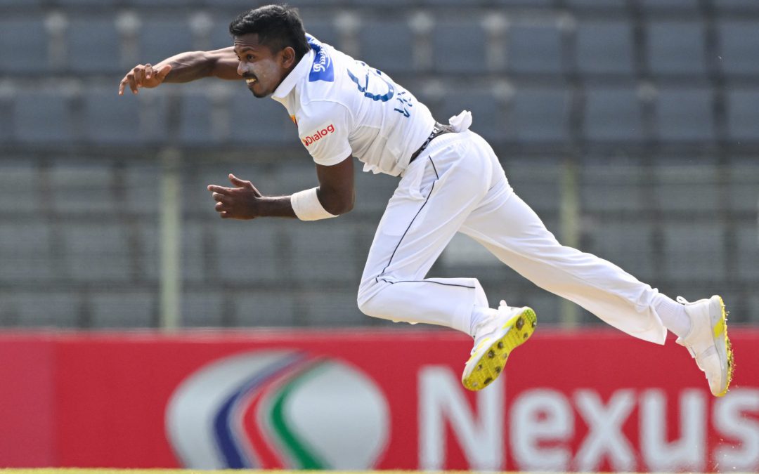 ශ්‍රී ලංකාව කඩුලු පහක් ඉතිරිව ලකුණු 211කින් ඉදිරියෙන්