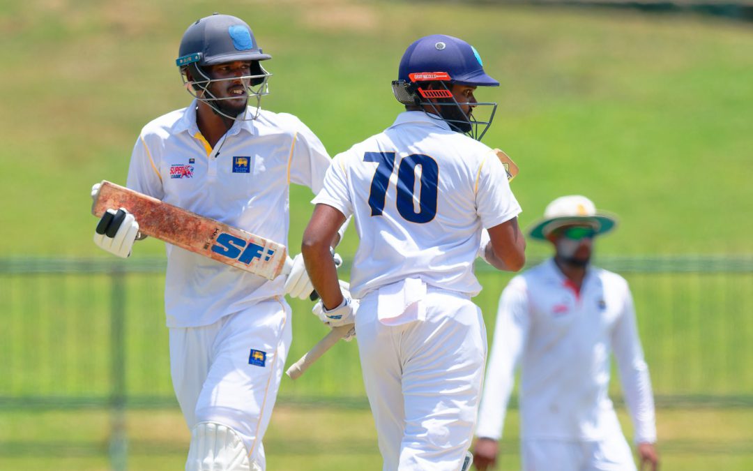 Kandy 279/8 Sithara Gimhan 90,  Sahan Kosala 84 vs. Galle