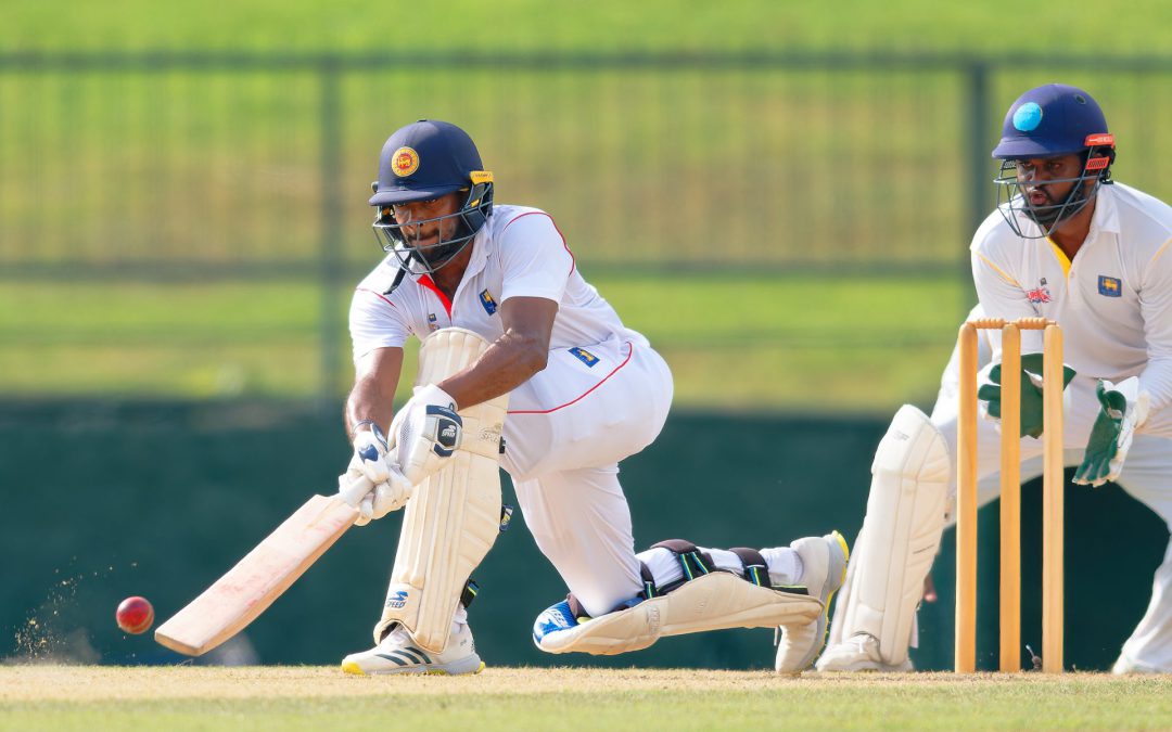 මහනුවර පළමු ඉනිමේ ලකුණු 69ක් ඉදිරියෙන්