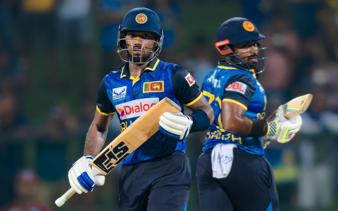 පළමු එක්දින තරගයෙන් ශ්‍රී ලංකාවට කඩුලු 5ක පහසු ජයක්