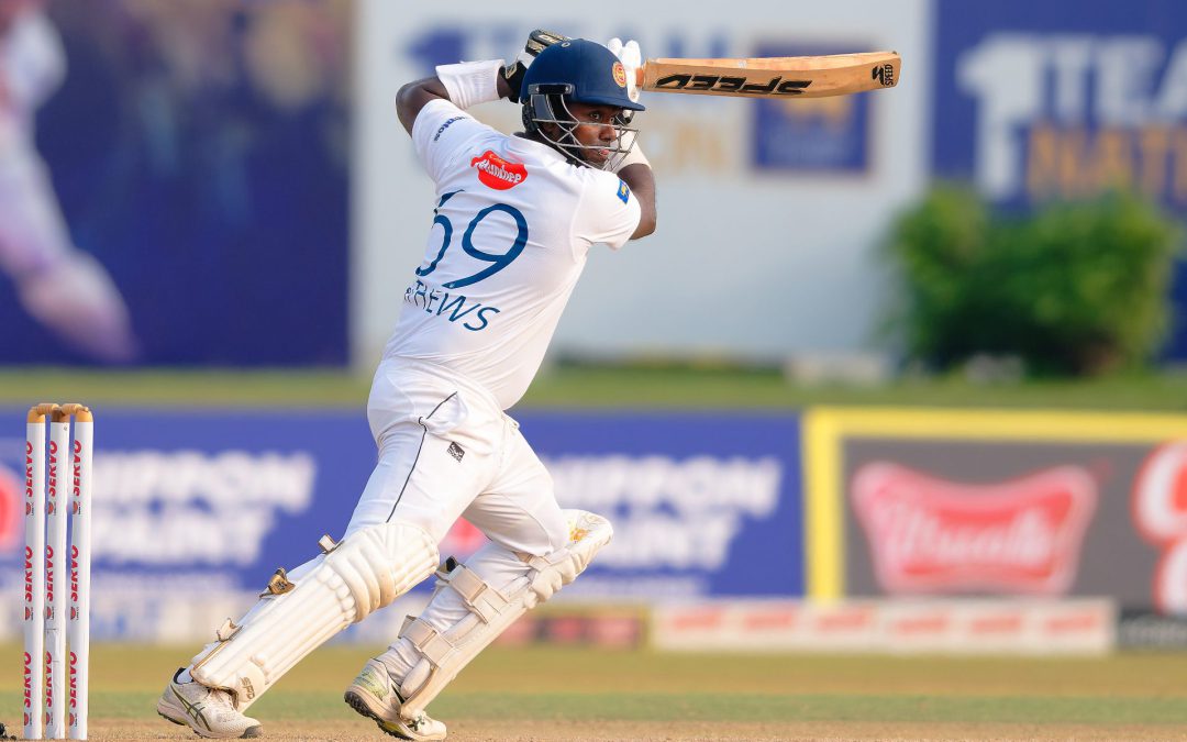 Australia poised for victory as Sri Lanka flop to second innings 211/8 for slender 54 lead