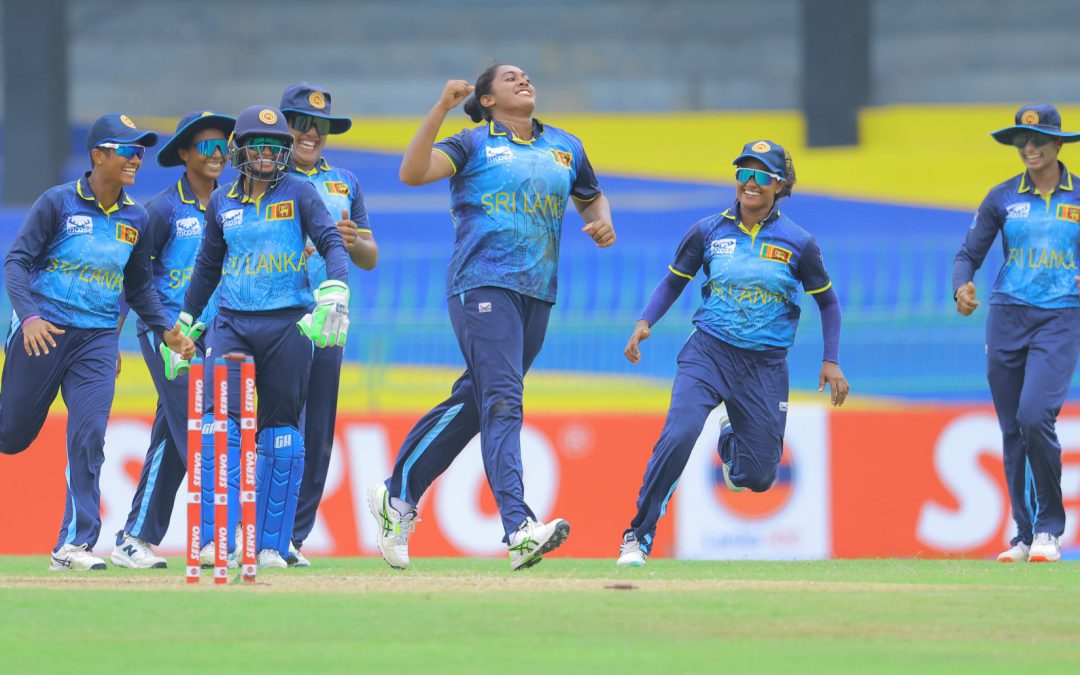 South Africa trump Sri Lanka on Chloe Tryon’s 74 and hat-trick 5/34 and Annerie Dercksen’s brilliant 123