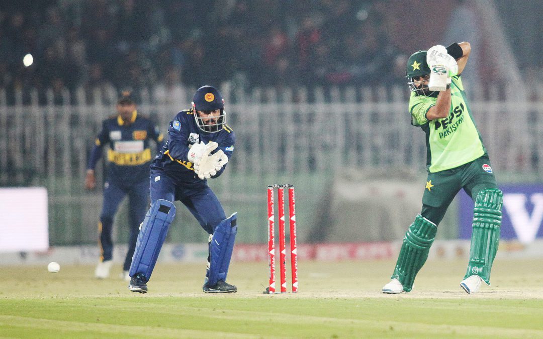 Pakistan clean sweep Sri Lanka in ODIs
