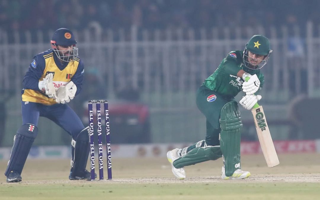 Sri Lanka badly beaten by Pakistan in final