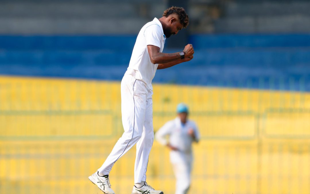 Dambulla 222/9 dcl., on Sonal Dinusha’s half century, Reduce Colombo to 12/2 in NSL final