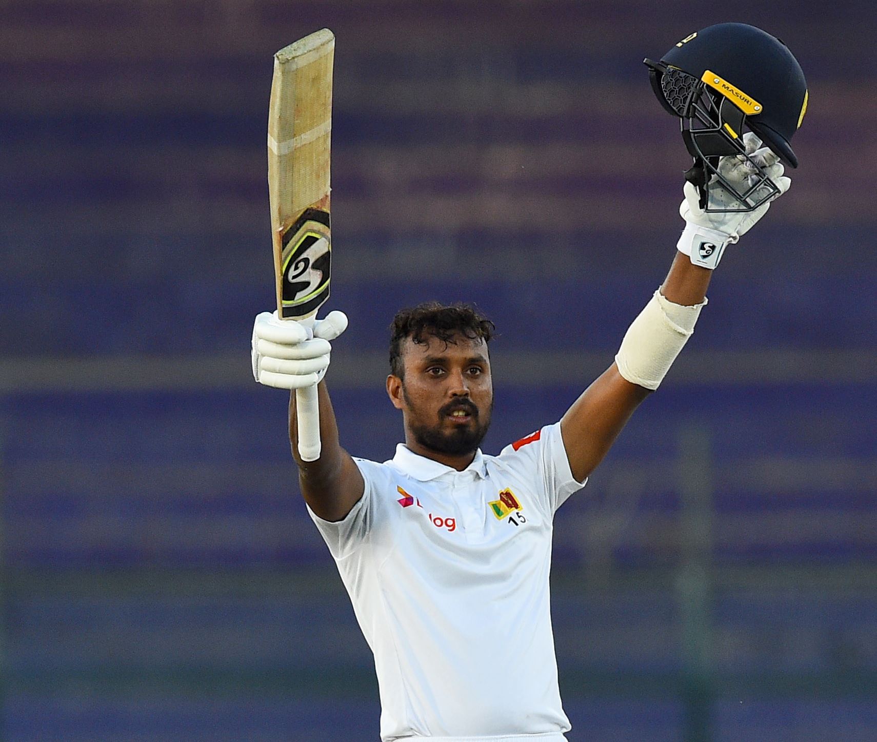 Oshada Fernando 102 n.o., but Sri Lanka wilt on 212/7 chasing 476