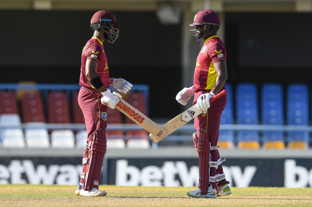 West Indies 276/5 chase down Sri Lanka’s 274/6 to win by 5 wickets with 9 balls to spare to complete whitewash