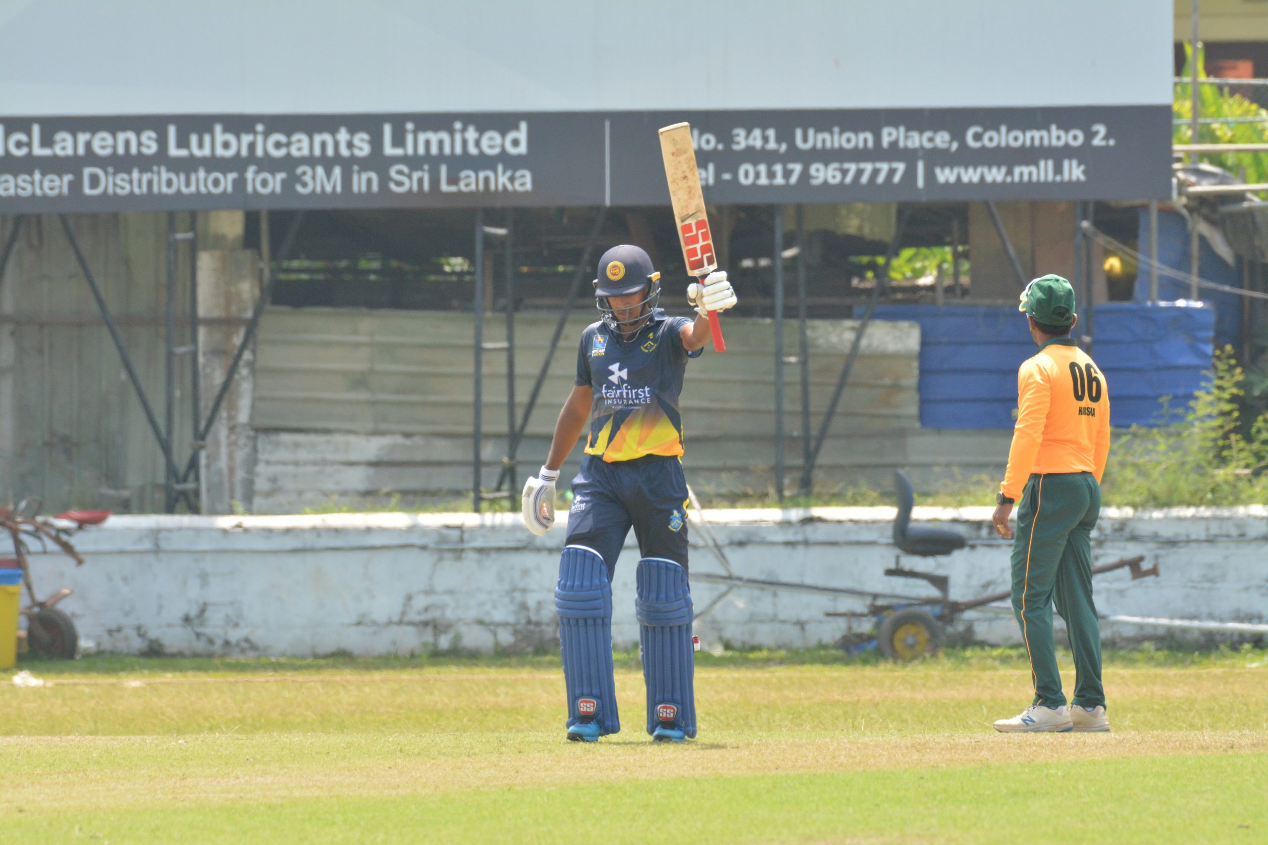 Dhananjaya Lakshan (63) guides Colts to victory over Bloomfield