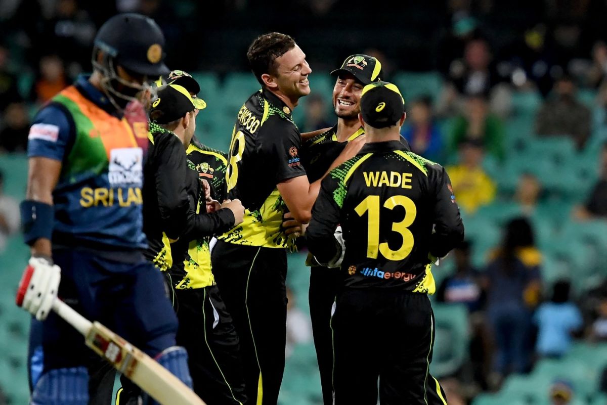Australia dèfeat Sri Lanka by 20 runs on D/L in T20 opener