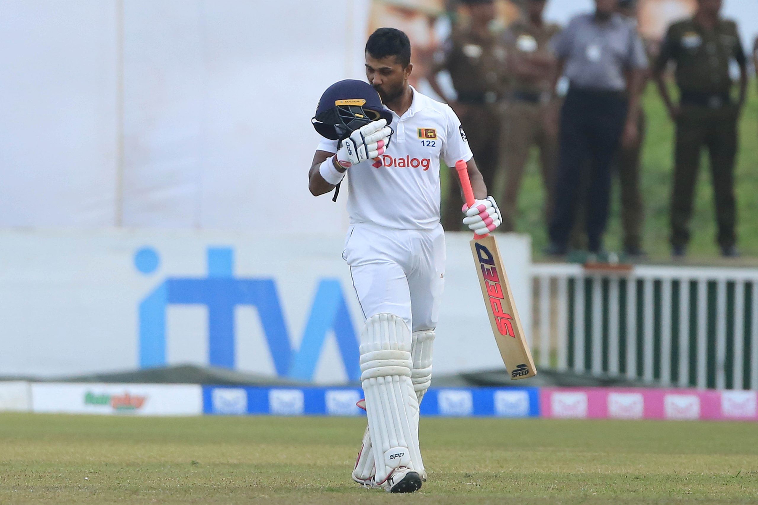 Chandimal rides back strong with unbeaten 118, Kamindu 61, Mathews 52 – Sri Lanka 431/6 lead by 67