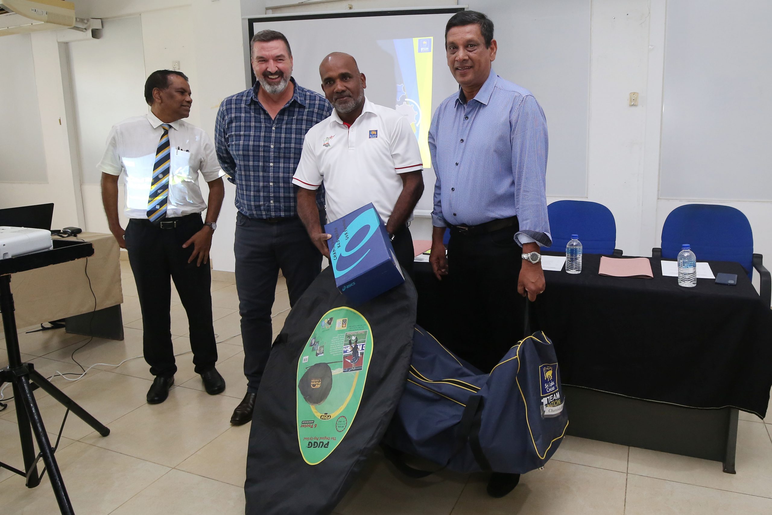 SRI LANKA CRICKET PROVIDES ‘TRAINING KITS’ FOR 51 DISTRICT AND PROVINCIAL COACHES